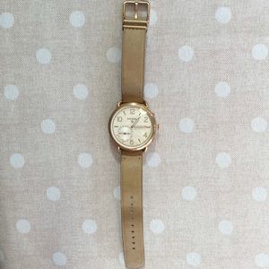 Women’s Fossil hybrid smartwatch